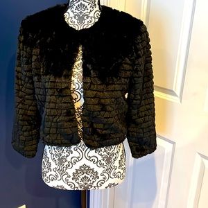 NWT Women’s Petite Calvin Klein Shawl